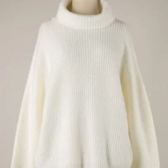 ($20) Back Cutout Ribbed Turtleneck Knit Tunic Sweater - Picture 5 of 6